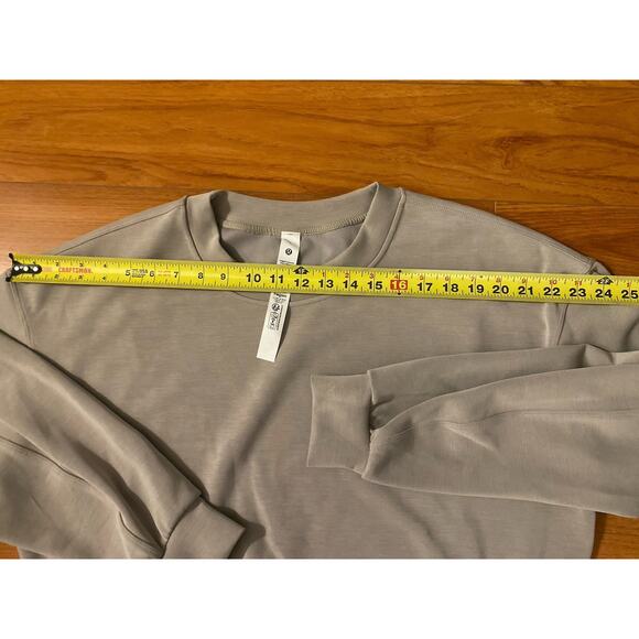 Lululemon Oversized Soft Cropped Longsleeve Top - Picture 5 of 10